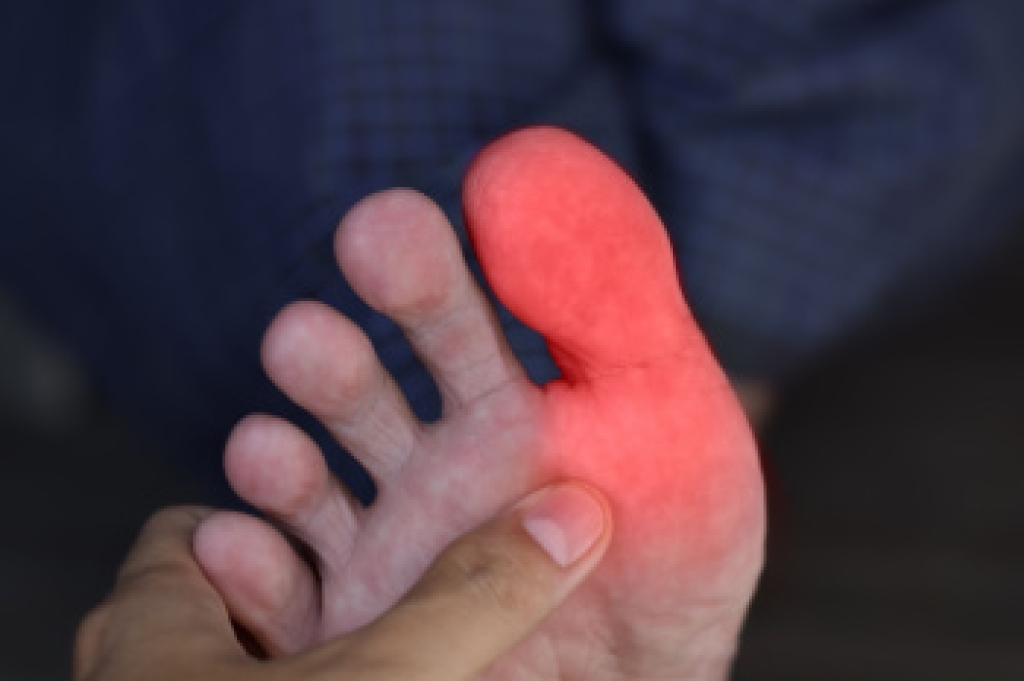 Sharp Big Toe Pain and What It May Mean